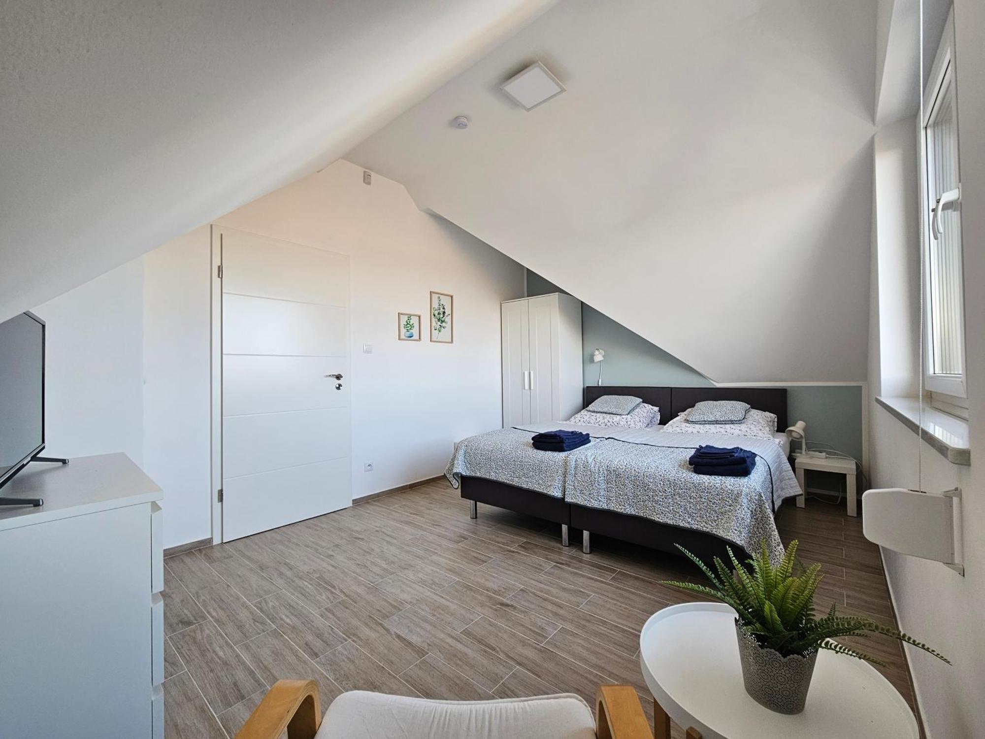 Villa Koprowo - Mit Direktem Seezugang, Sauna & Whirlpool Zastan Exterior foto